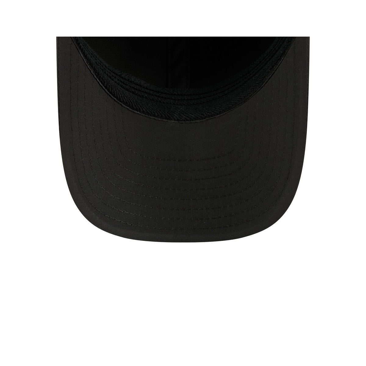 Kansas City Chiefs 2026 Training Black 39THIRTY M-Crown Stretch-Fit Hat