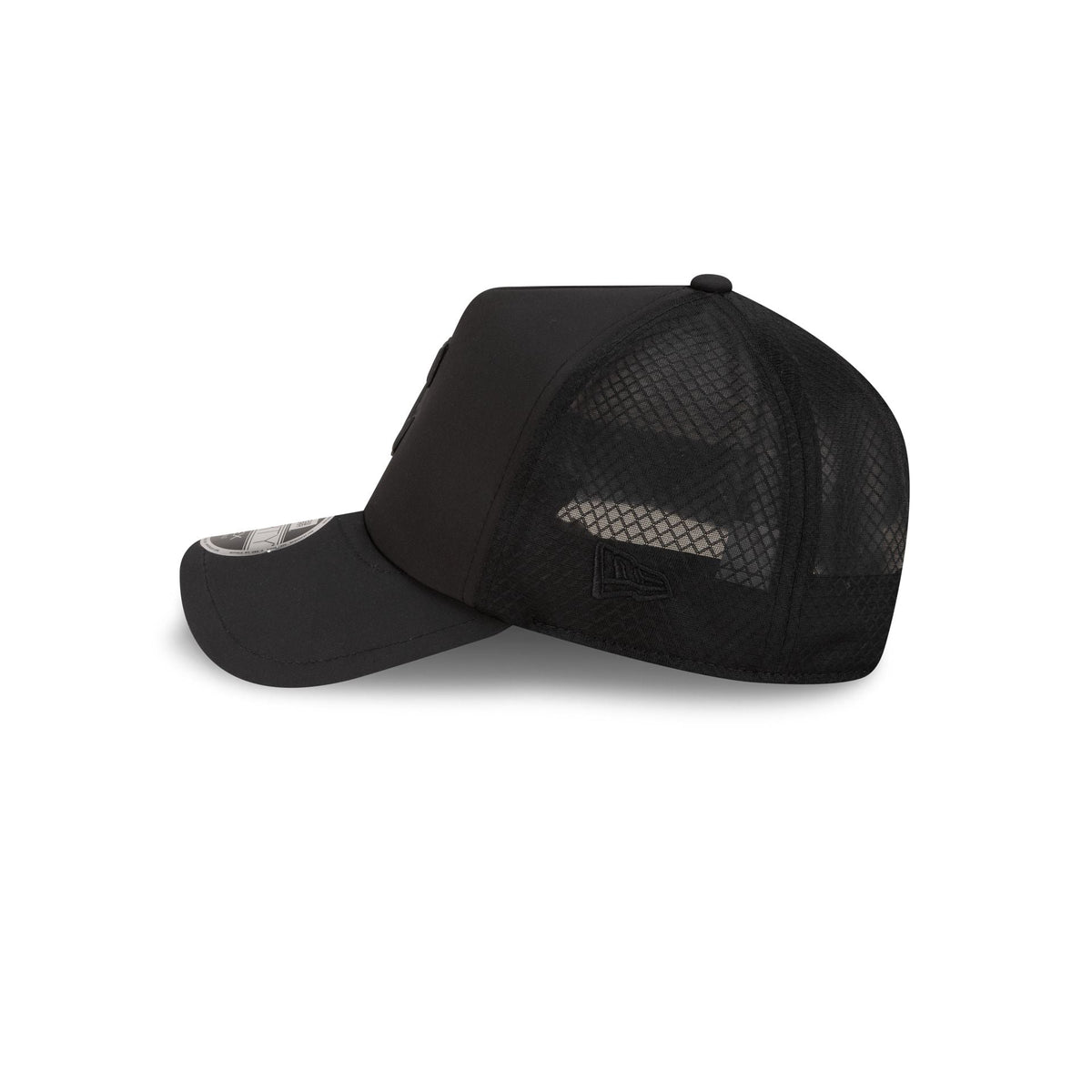 Cleveland Guardians 2026 Batting Practice Black 9FORTY APEX Trucker Hat