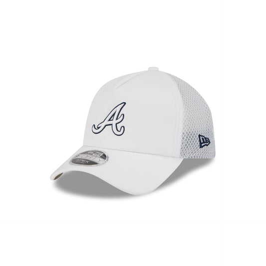 Atlanta Braves 2026 Batting Practice White 9FORTY APEX Trucker Hat