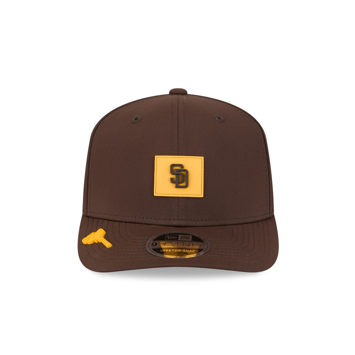 San Diego Padres 2026 Clubhouse 9SEVENTY Stretch-Snap Hat