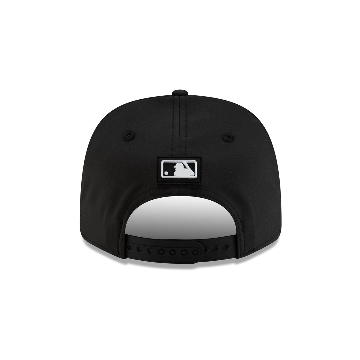 Minnesota Twins 2026 Clubhouse Black & White Split Panel 9SEVENTY Stretch-Snap Hat