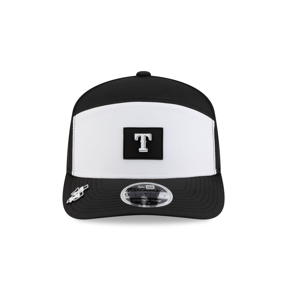 Texas Rangers 2026 Clubhouse Black & White Split Panel 9SEVENTY Stretch-Snap Hat