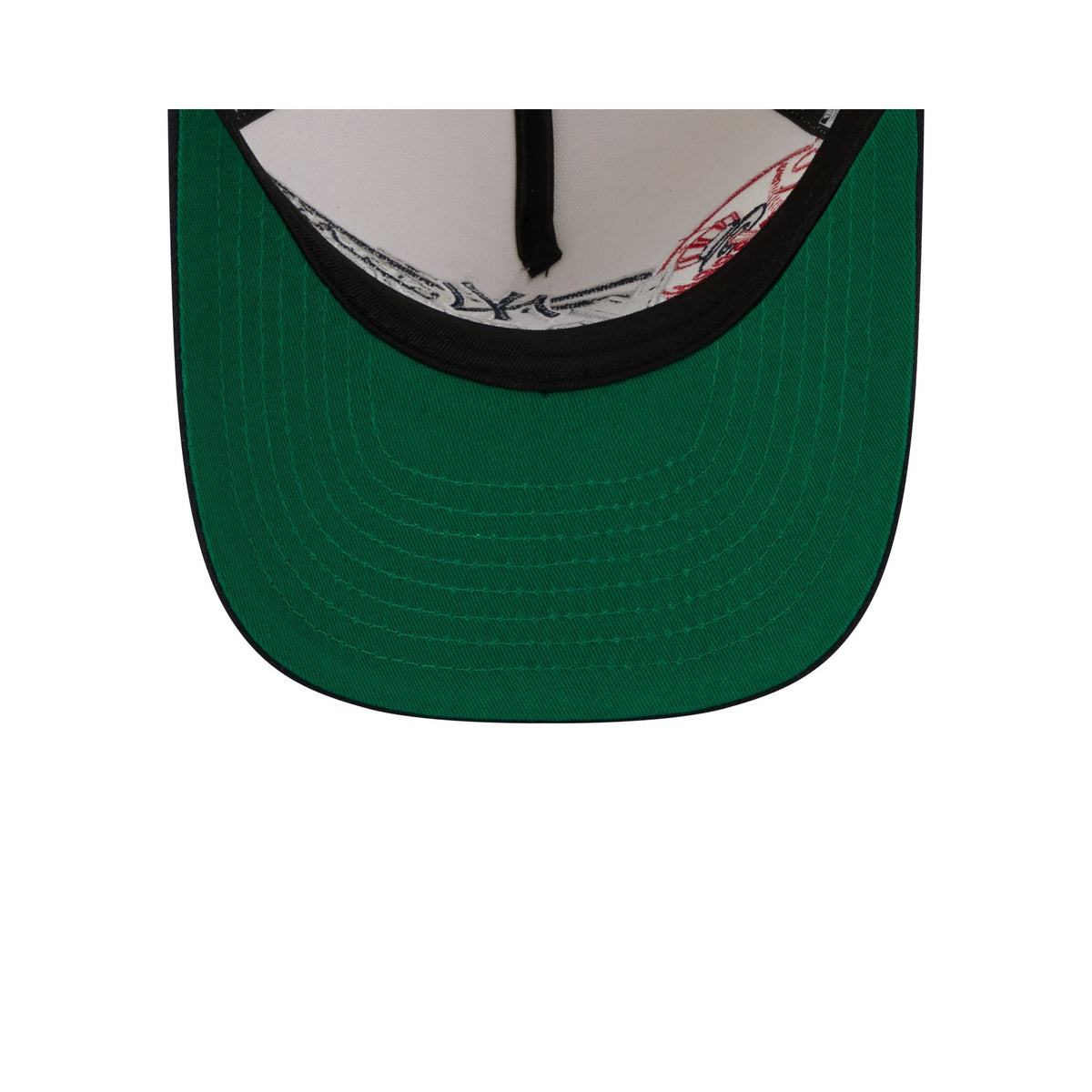 New York Yankees Chrome White Classic 9FIFTY A-Frame Snapback Hat