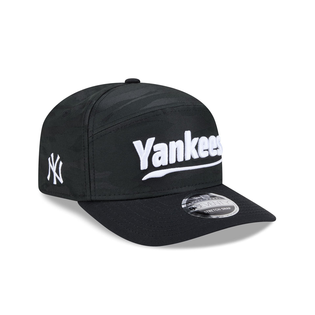New York Yankees Black Camo Split Panel 9SEVENTY Stretch-Snap Hat