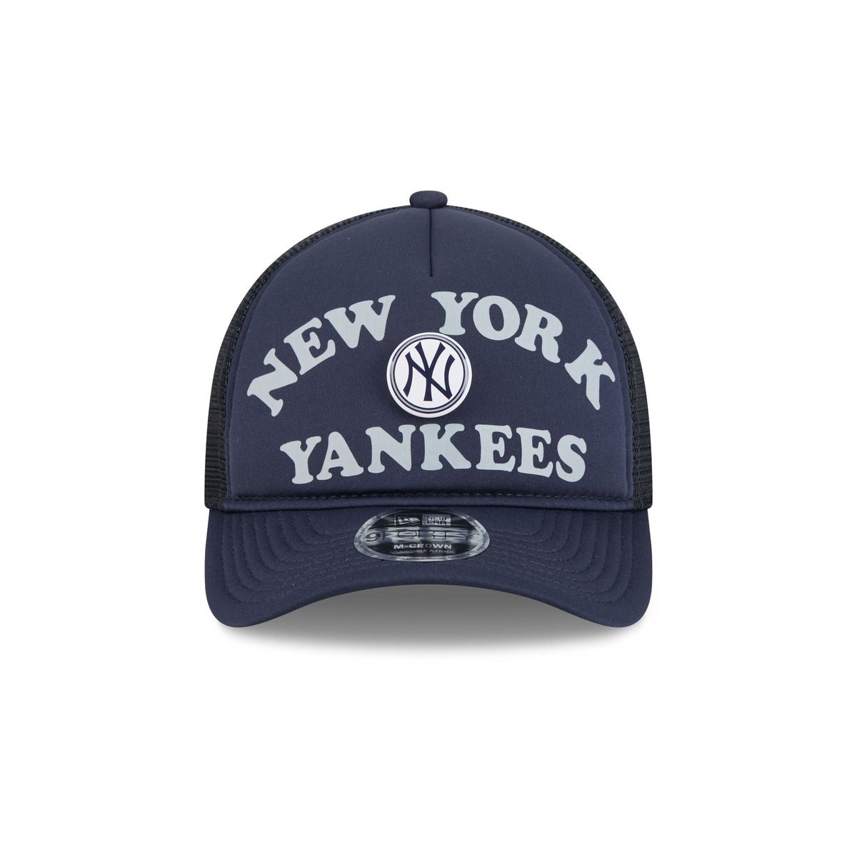 New York Yankees Button 9FORTY M-Crown A-Frame Trucker Hat