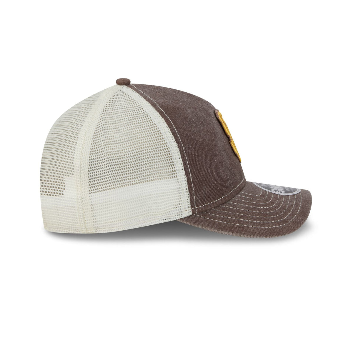 San Diego Padres Frayed Logo 9FORTY M-Crown A-Frame Trucker Hat