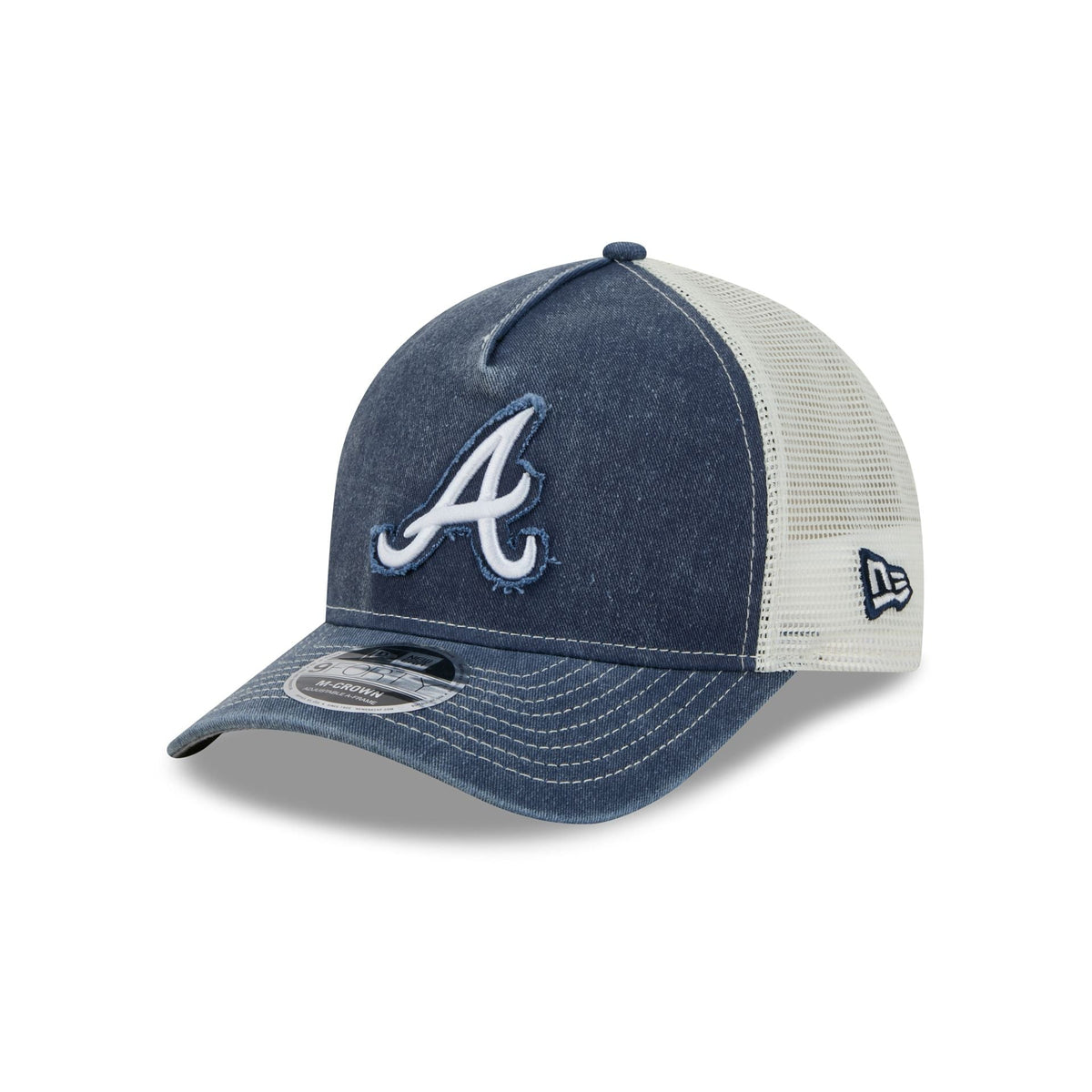 Atlanta Braves Frayed Logo 9FORTY M-Crown A-Frame Trucker Hat