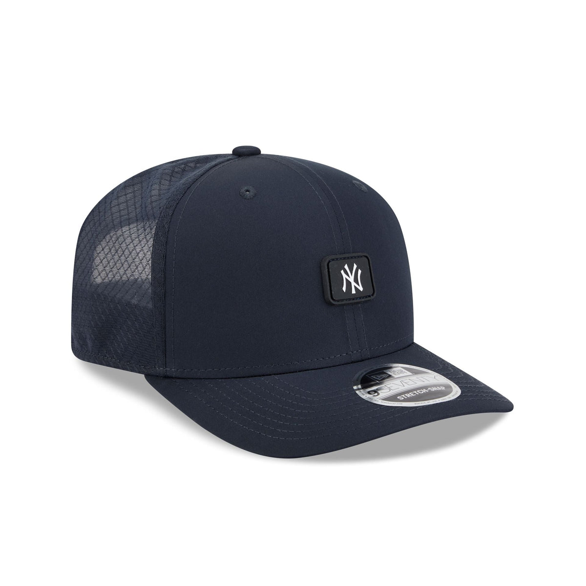 New York Yankees Mini Badge 9SEVENTY Trucker Hat